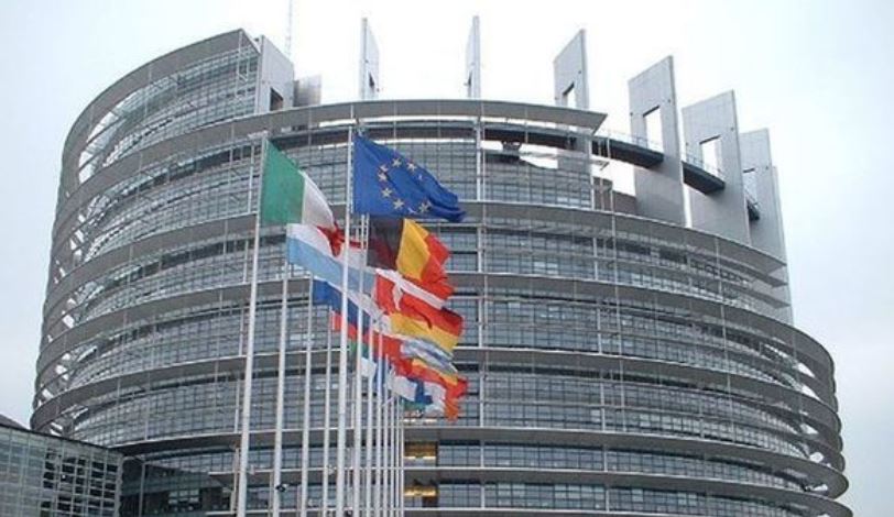 commissione ue economia in crescita