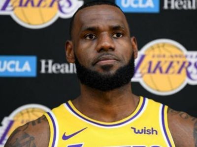 James LeBron, un mito che sfida il proprio passato