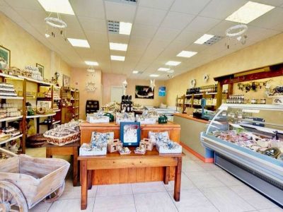 Azienda ascolana terremotata offre pranzo di Natale ai bisognosi