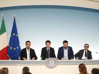Italia – Europa: il braccio di ferro sui conti pubblici continua