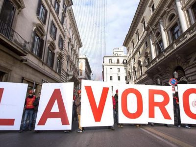 Reddito di cittadinanza per oltre 1,4 milioni di famiglie