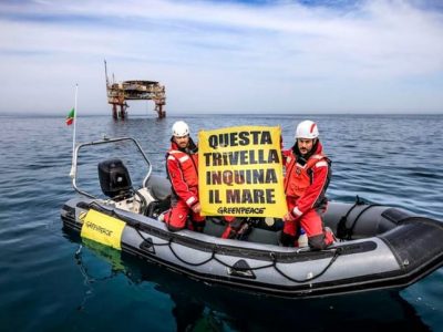 Greenpeace: subito una norma contro le trivelle in mare