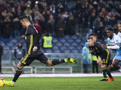 La Juve batte la Lazio in rimonta. Inter sconfitta dal Toro