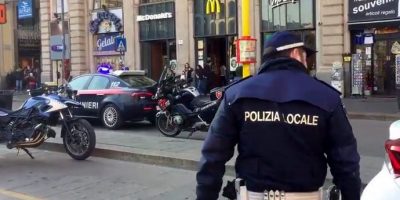 Milano, i vigili oggi scioperano per avere trat...