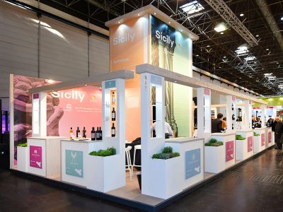 Sicilia, soldi congelati: istituto vini e oli non può pagare i lavoratori