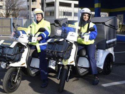 Postini milanesi, ecco i primi cinquanta tricicli elettrici