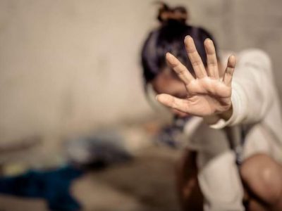 Ragazza minorenne uccide pensionato: “Voleva stuprarmi”