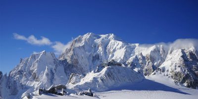 Hangar 2173, la mostra ad alta quota sulle funi...