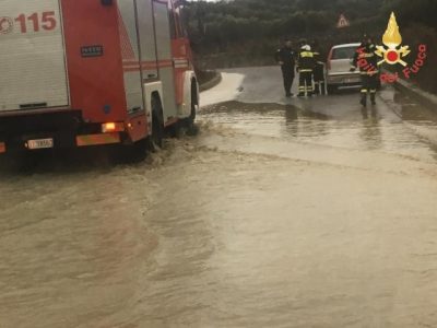 Calabria flagellata dal maltempo: allerta rossa, scuole chiuse