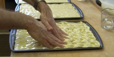 Focaccia alla genovese, ecco come prepararla in...