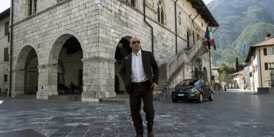 Commissario Montalbano indaga sui migranti, 2 e...