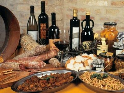 Con Cna, 12 itinerari alla scoperta delle eccellenze delle Marche