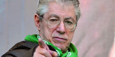 Bossi: nessun danno neurologico e moderato otti...