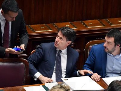 Il “decretone” è passato al Senato, ora tocca alla Camera