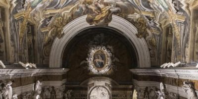 Napoli conquista i visitatori con il misterioso...