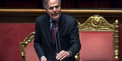 Moavero sul Venezuela: “Elezioni e aiuti ...