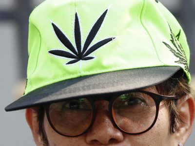 La nicotina aumenta gli effetti gratificanti della marijuana