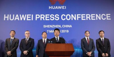 Stop alle tecnologie cinesi,  Huawei fa causa a...