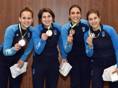 Scherma: pioggia di medaglie per le squadre azzurre