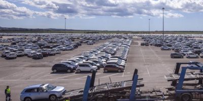 Vendite auto in Italia, anche a febbraio il seg...