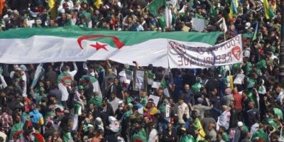 Algeri, un milione di persone in piazza per pro...