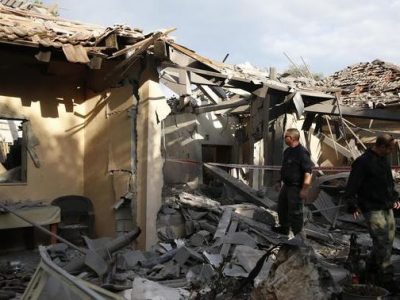 Razzo sparato da Gaza: sette persone ferite a nord di Tel Aviv
