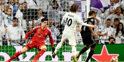 L’Ajax espugna il Bernabeu (1-4), Real fu...