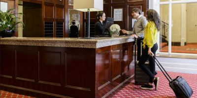 Lavoro: 250 mila nuovi posti entro il 2023 graz...