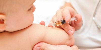 I prèsidi sui vaccini: niente più scuola per ch...