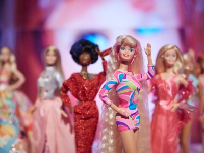 La Barbie compie 60 anni, fenomeno di costume e moda
