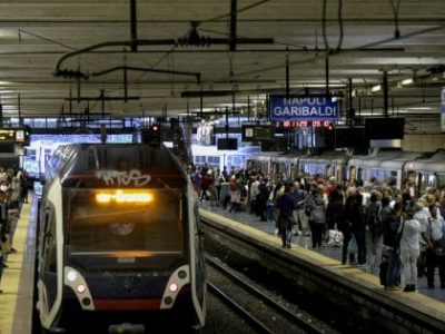 Fermati tre uomini per abusi commessi su una giovane