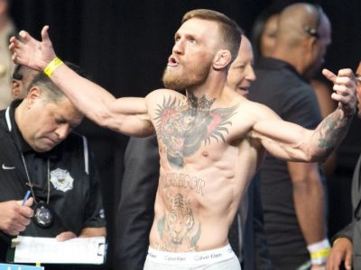 Connor McGregor annuncia il ritiro dalle MMA