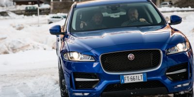 Jaguar F-Pace 2019: più sicurezza e interni mig...