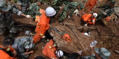 Sette morti e 13 dispersi a causa di una frana ...