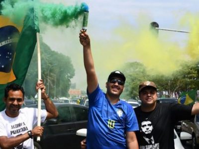 Brasile: sì alle celebrazioni del golpe militare del 1964