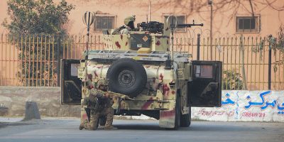 Kabul:16 morti in un attacco di miliziani. Ness...