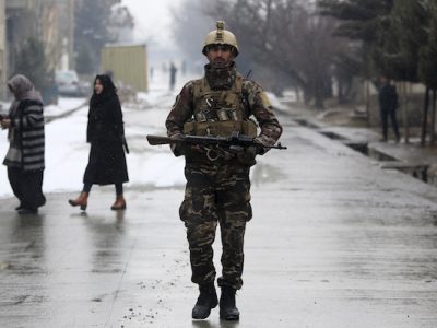 Due attentati vicino Kabul provocano 5 morti e 20 feriti