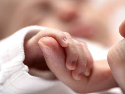 Reddito di maternità, la proposta viene dalla Sardegna