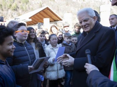 L’allarme di Mattarella: “Siamo sull’orlo di una crisi climatica globale”