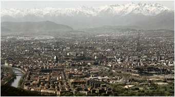 In mostra oggetti e vestiti da Venezia a Barlet...