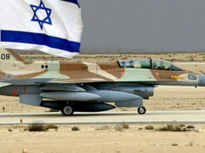 Raid israeliani su Gaza per fermare il lancio di razzi su Tel Aviv