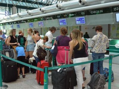 Giornata di scioperi in tutta Italia. Fermi i mezzi pubblici