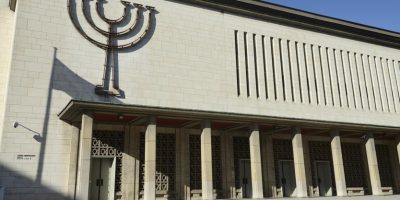 Profanata la stele dell’antica sinagoga d...