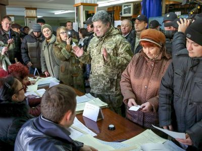 Ucraina: oggi si vota per le elezioni presidenziali