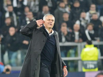 Il Manchester United ringrazia Mourinho per la qualificazione