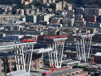 Ponte Morandi, i parenti delle vitime: “Non parteciperemo all’inaugurazione”