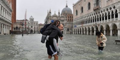 Venezia, acqua alta di 134 cm: caso eccezionale...