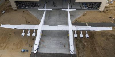 L’aereo più grande al mondo vola nei ciel...