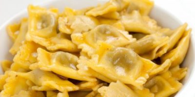 Agnolotti “stellati” offerti alla M...