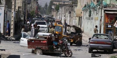 Attentati talebani in Afghanistan: dieci morti